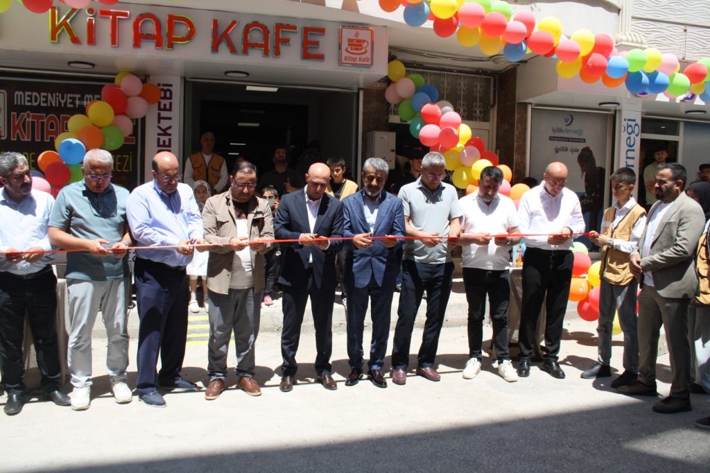 İyilik Derneği Doğubayazıt’ta Medeniyet Mektebi Kompleksi’ni hizmete açtı